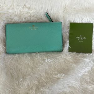 Kate Spade Turquoise Wallet EUC